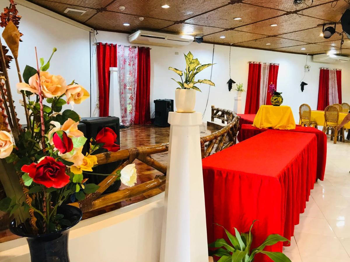 Dolce Vita Hotel Puerto Princesa Екстер'єр фото