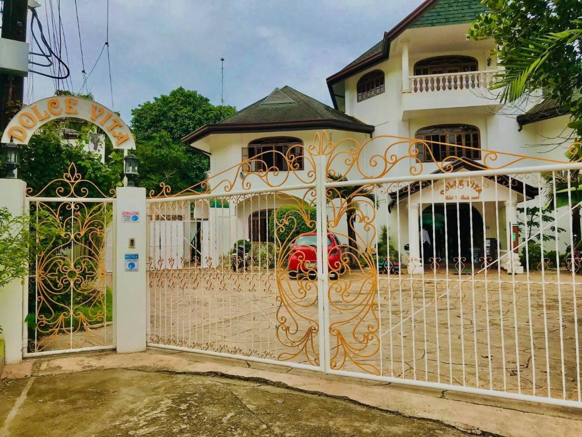 Dolce Vita Hotel Puerto Princesa Екстер'єр фото