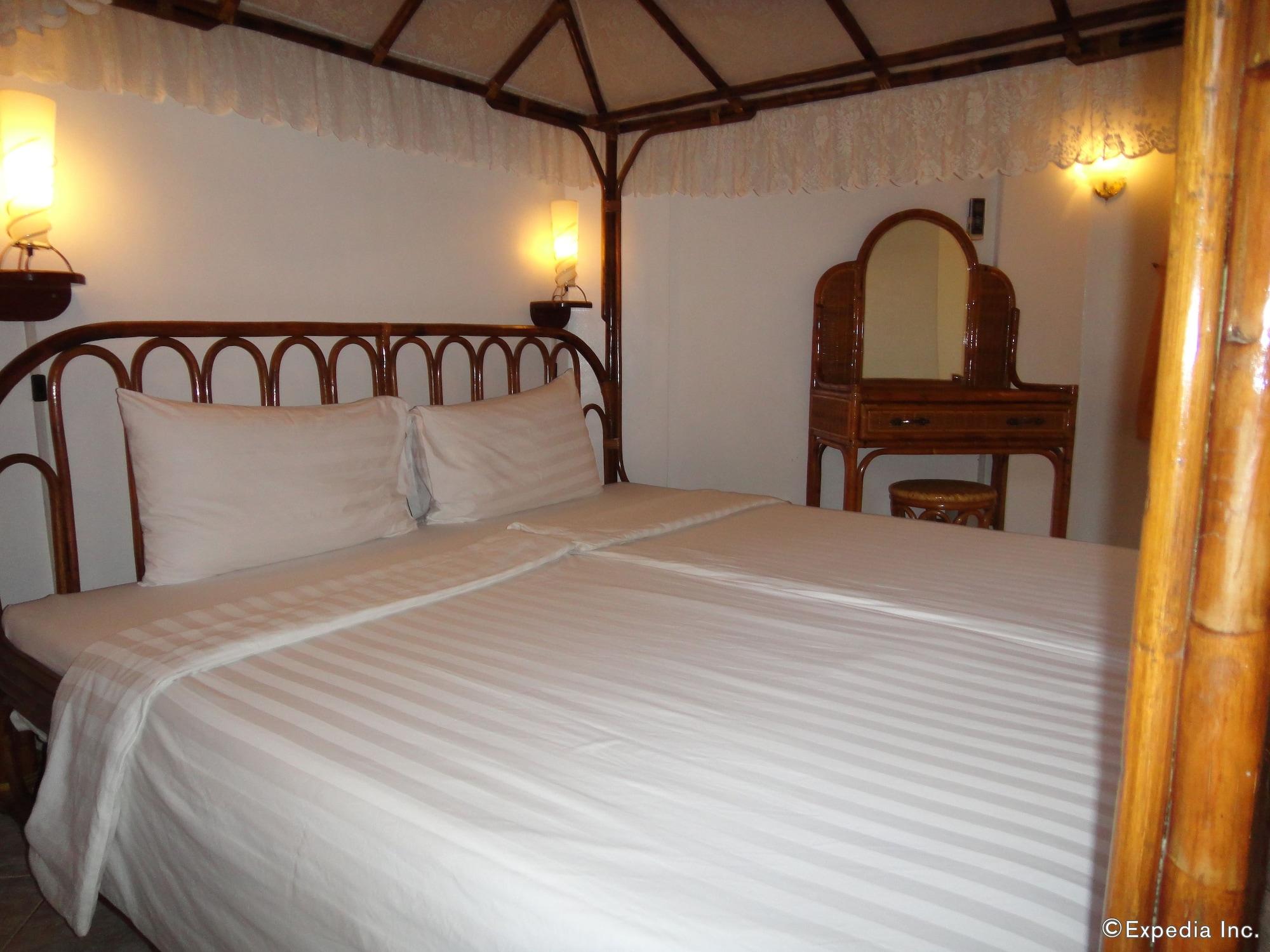 Dolce Vita Hotel Puerto Princesa Екстер'єр фото