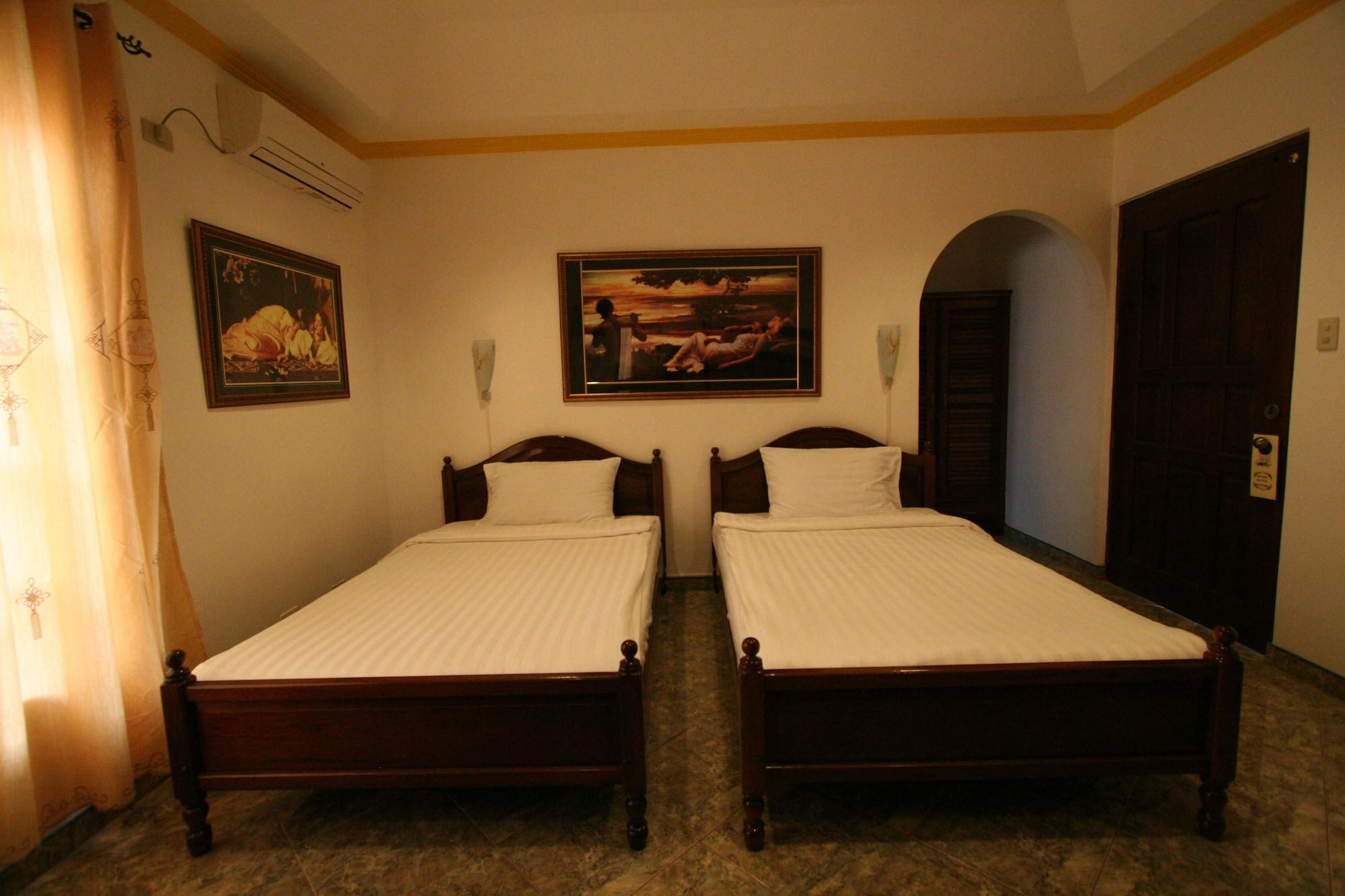 Dolce Vita Hotel Puerto Princesa Екстер'єр фото